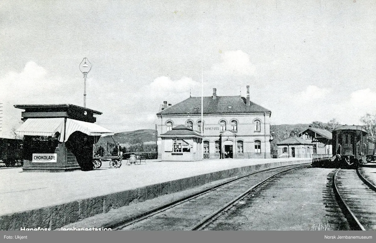 Hønefoss stasjon