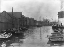 Prot: Stavanger - Bryggeparti Værftsgaarden 22. Juli 1902