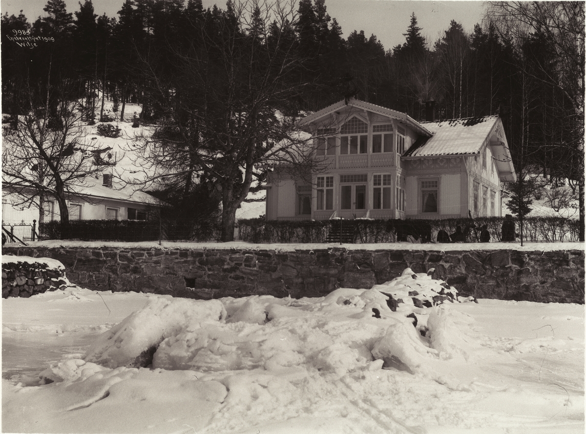 Roald Amundsens hjem Uranienborg. Fotografert 7. mars 1909.