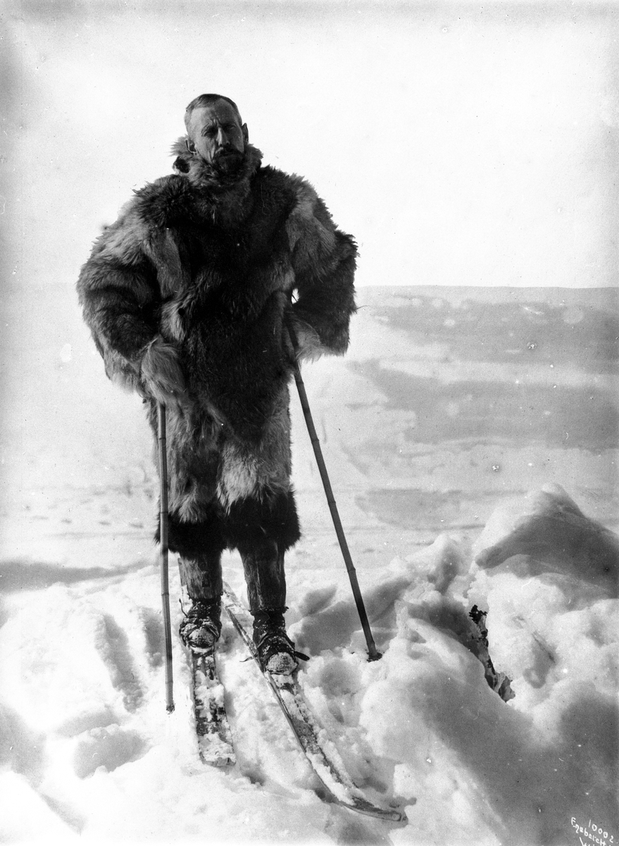 Roald Amundsen i vinterutstyr 7. mars 1909.