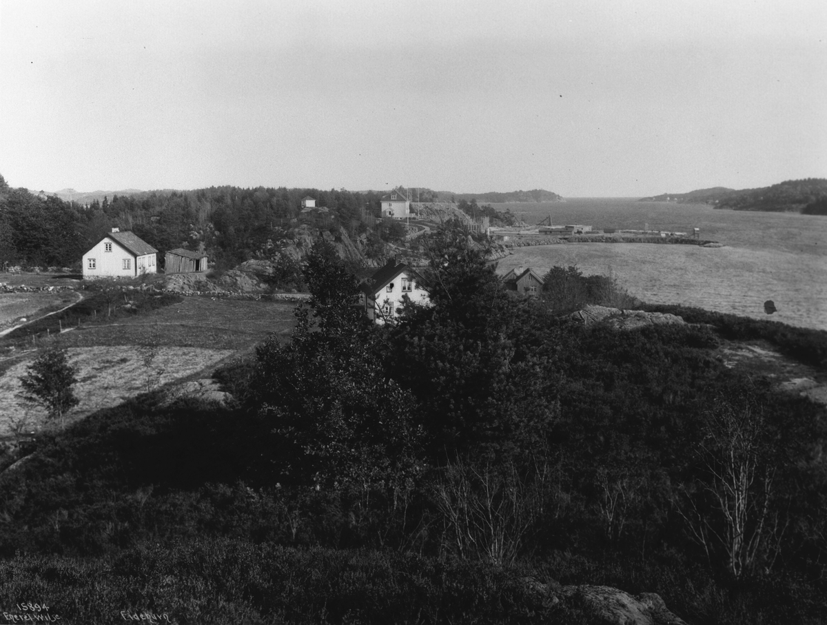 Utsikt over bebyggelse ved Eydehavn, Arendal, Vest-Agder, 1913.