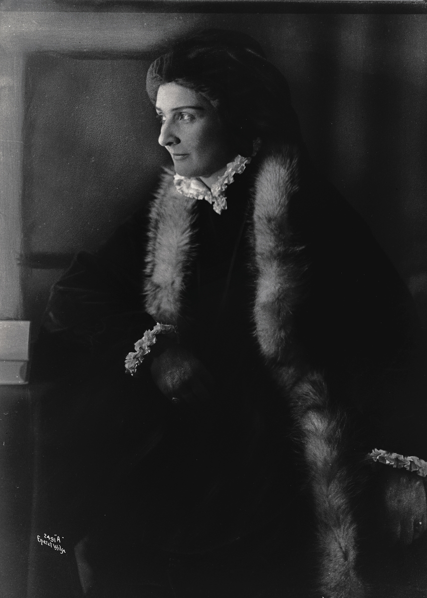 Mowinckel, Agnes (1875 - 1963)