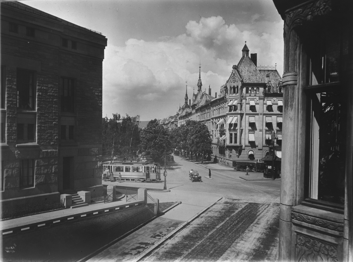 Bybebyggelse, Solli plass sett fra Observatoriegaten.