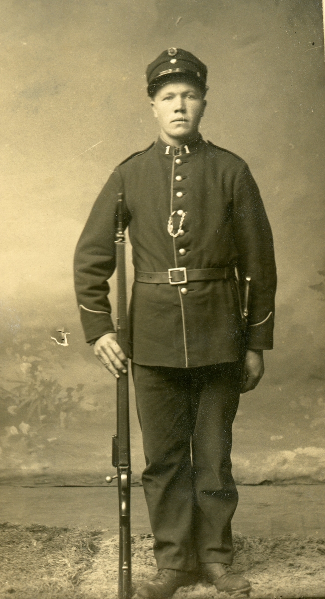 Olav Olson Rust i uniform
