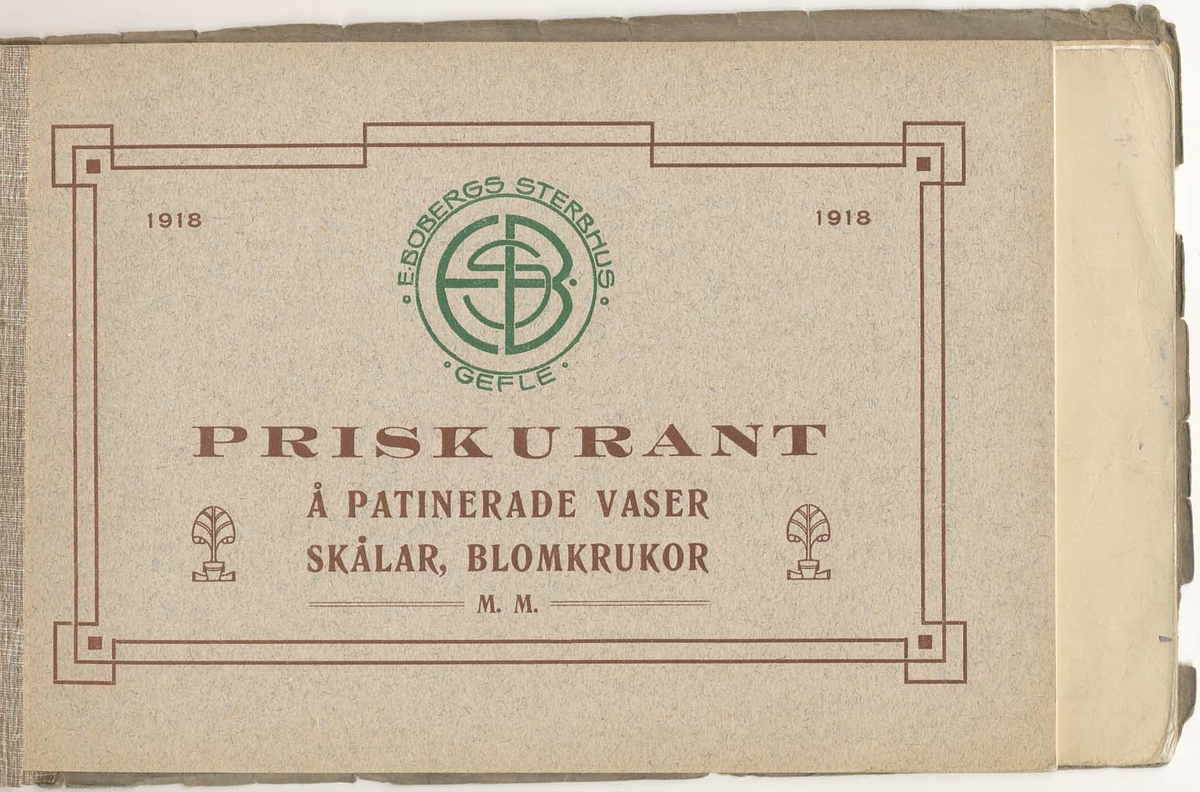 Tre priskuranter från Bo Fajans 1913, 1918 och1920-tal, inbundna i ett omslag.