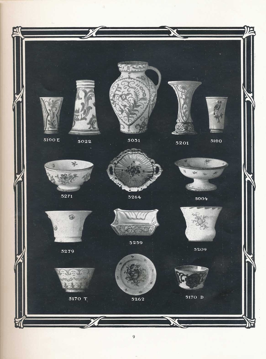 Produktkatalog över Gabrielfajanser från Bobergs Fajansfabrik AB. Innehåller föremål av Gabriel Burmeister som arbetade vid Bobergs fajansfabrik 1922-1925. Han grundade sin egen fabrik i Timmernabben 1925, Gabriel Keramik.