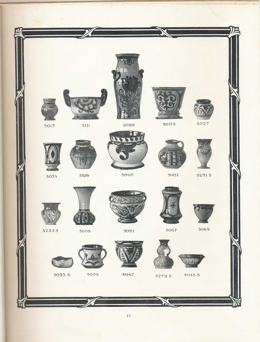 Produktkatalog över Gabrielfajanser från Bobergs Fajansfabrik AB. Innehåller föremål av Gabriel Burmeister som arbetade vid Bobergs fajansfabrik 1922-1925. Han grundade sin egen fabrik i Timmernabben 1925, Gabriel Keramik.