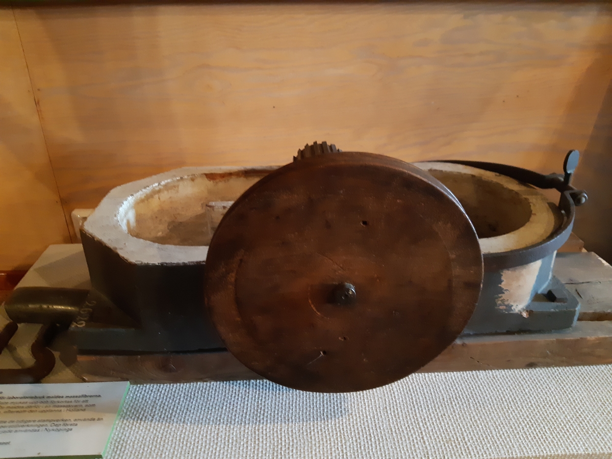 Liten holländare, utan huv. (Carl Daniel Ekman).