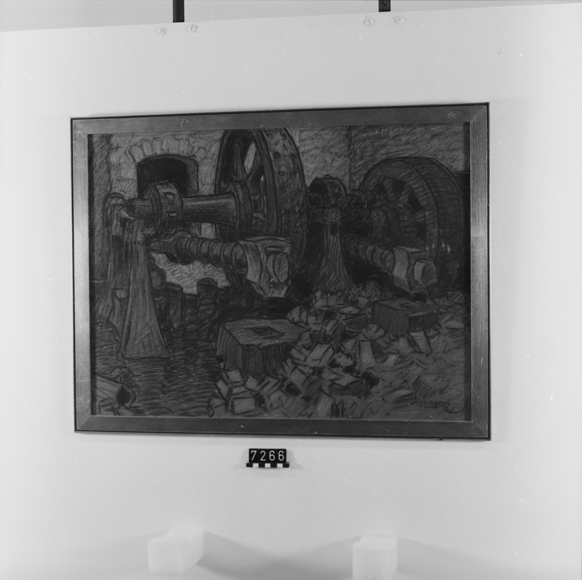 Signerad: "Boberg". På tavlans baksida: "Knipphammare i smedjan vid# öfre Dammen i Österby# (Uppland) 1923". "Ferdinand Boberg". I glas och förgylld ram.