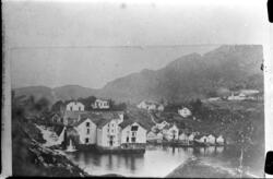 Albert Fotland: kvardag og fest på Osterøy