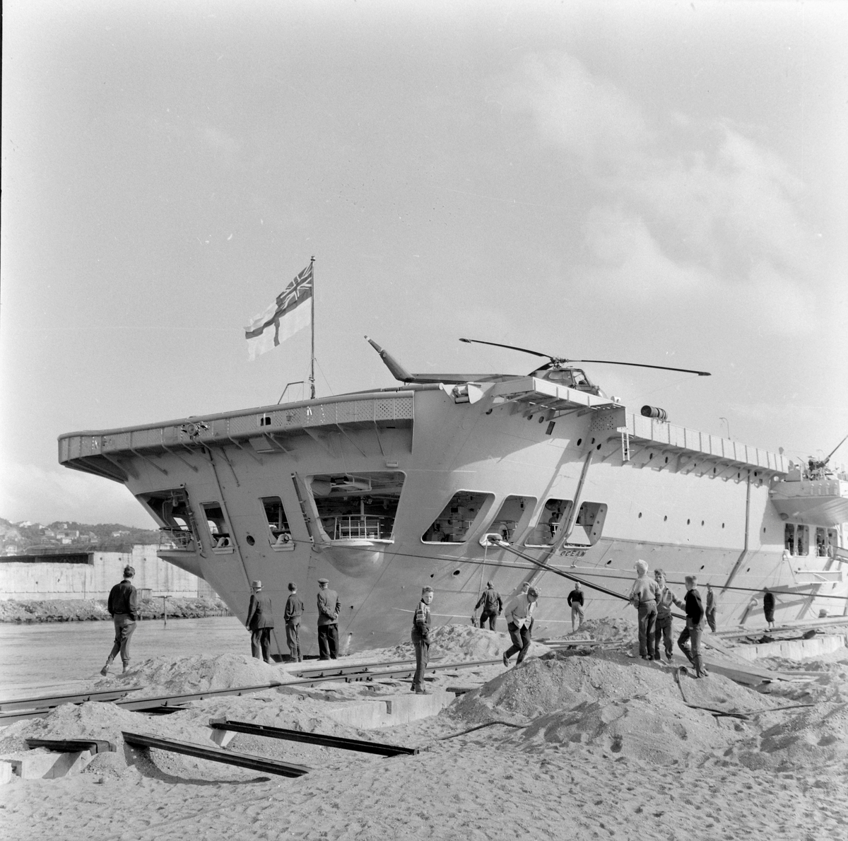 Hangarskipet HMS Ocean