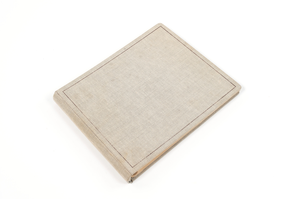 Fotoalbum från Älvsnabbens långresa 1966-1967.