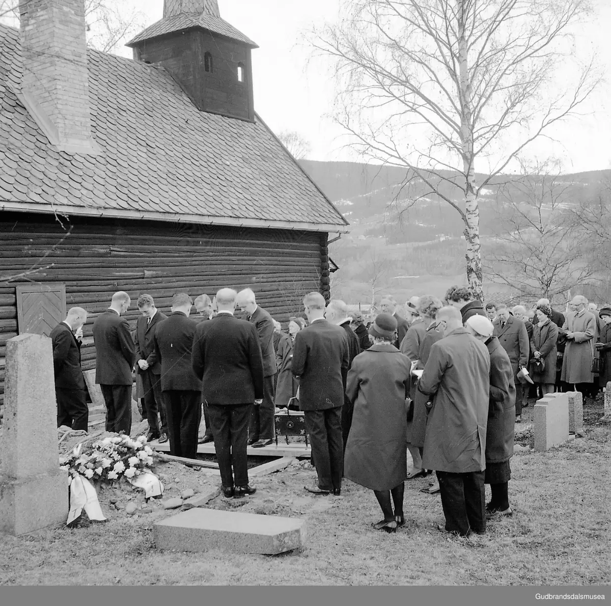 Begravelsen til O. Chr. Jevne