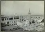 Denna stadsvy av Tunis domineras av minareten av Hammouda Pachas moské i bildens mitt.