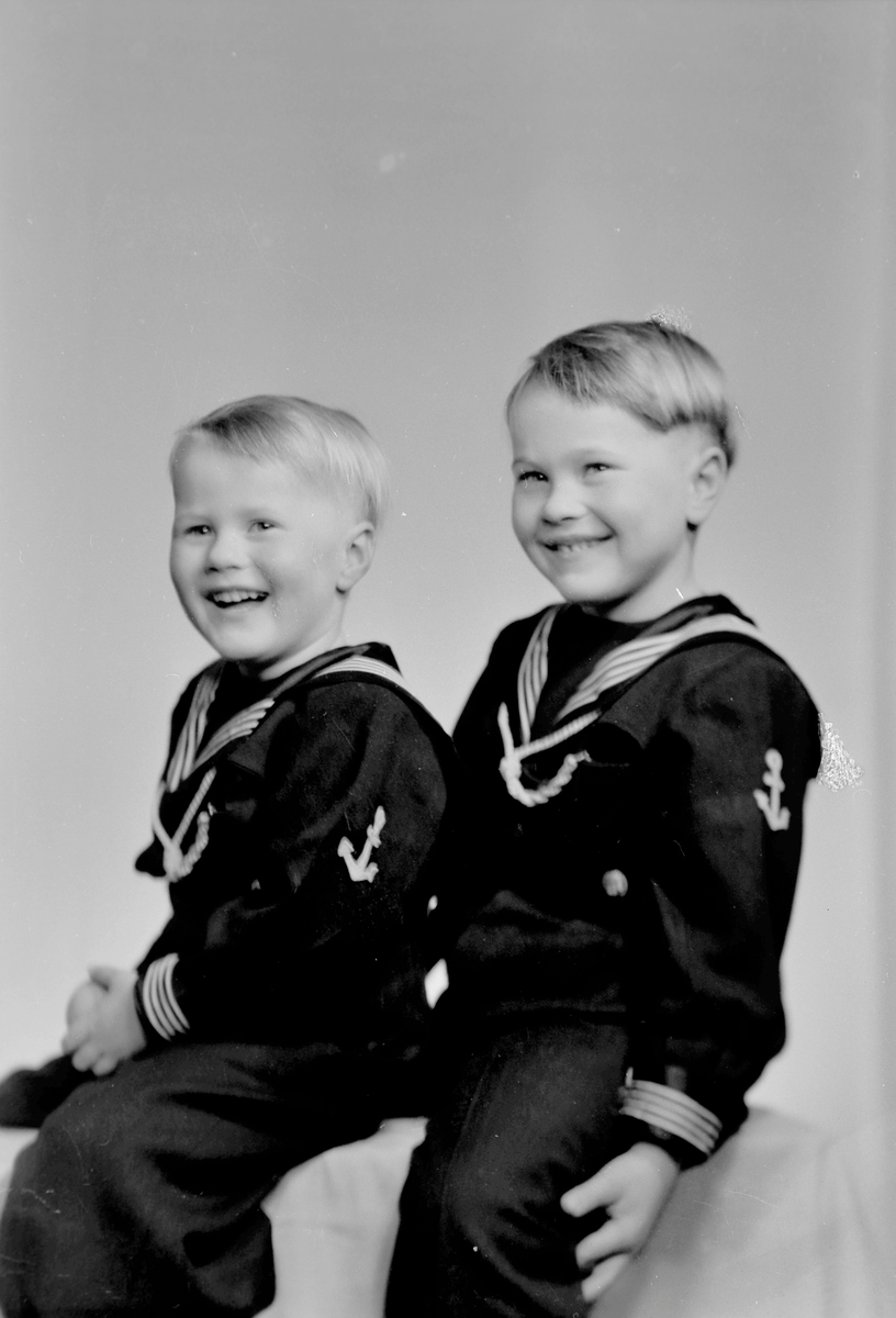Frank Handå med bror