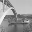 Fartyget Oldenburg vid Sandöbron