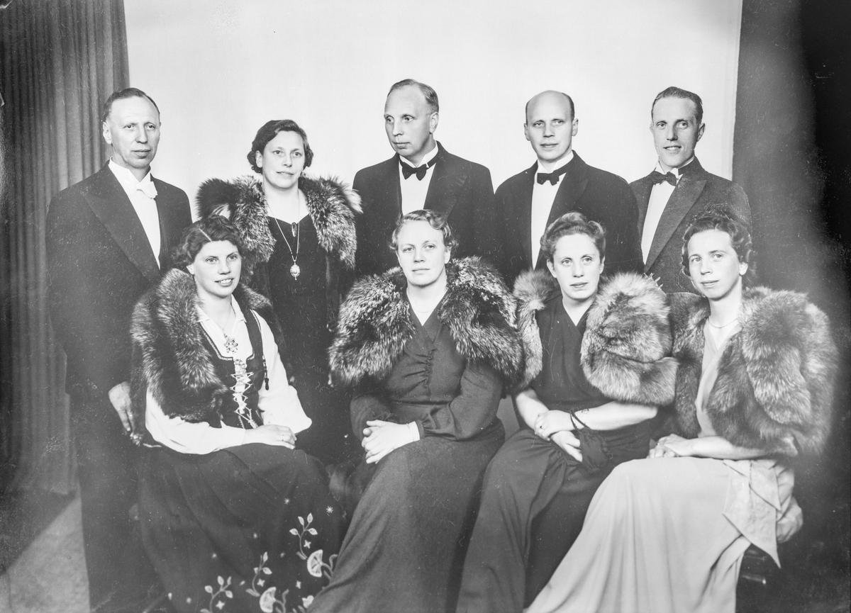 Banksjef Lunde, familiebilde, gruppebilde.