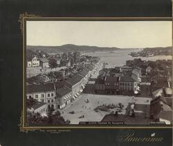 2128. Arendal, Panorama fra Brandposten I.