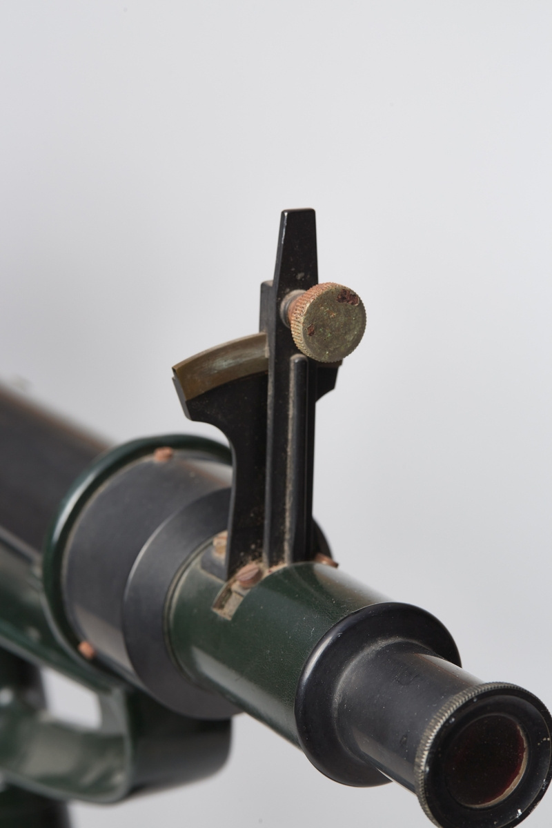 Instrument for måling av sukker i sukkermelk, brukt frem til ca. 1950. Merket Nestle No. 161