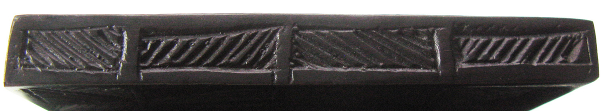 Motiv advers: Benedict Carpenter, frontalt og stilisert portrett.

Motiv revers: Benedict Carpenters hustru, frontalt og stilisert portrett.