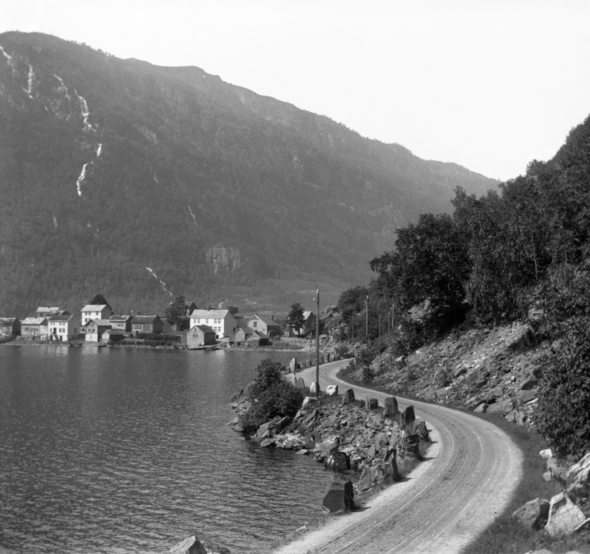 Veiparti, Tettsted
Fotografert 1900 Ca.