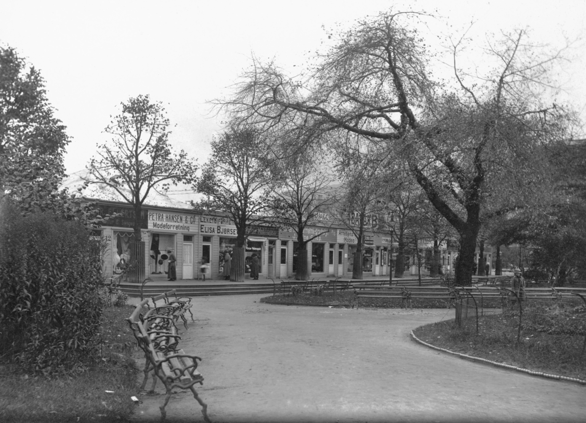 Byparken
Brakker ved Byparken