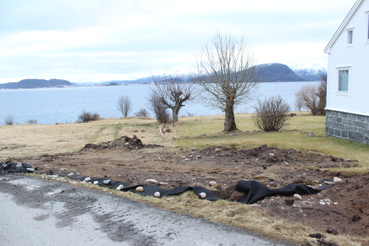 Før avdekking. Giskegjerdet 3A. 