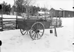 Bergskärra, från Råby / Romfartuna sn, på Vallby friluftsmuseum i Västerås.
Samhör med:  Vlm inv.nr 5271