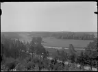 Utsikt, från Rocklundaberget, över Vallby friluftsmuseum i Västerås.