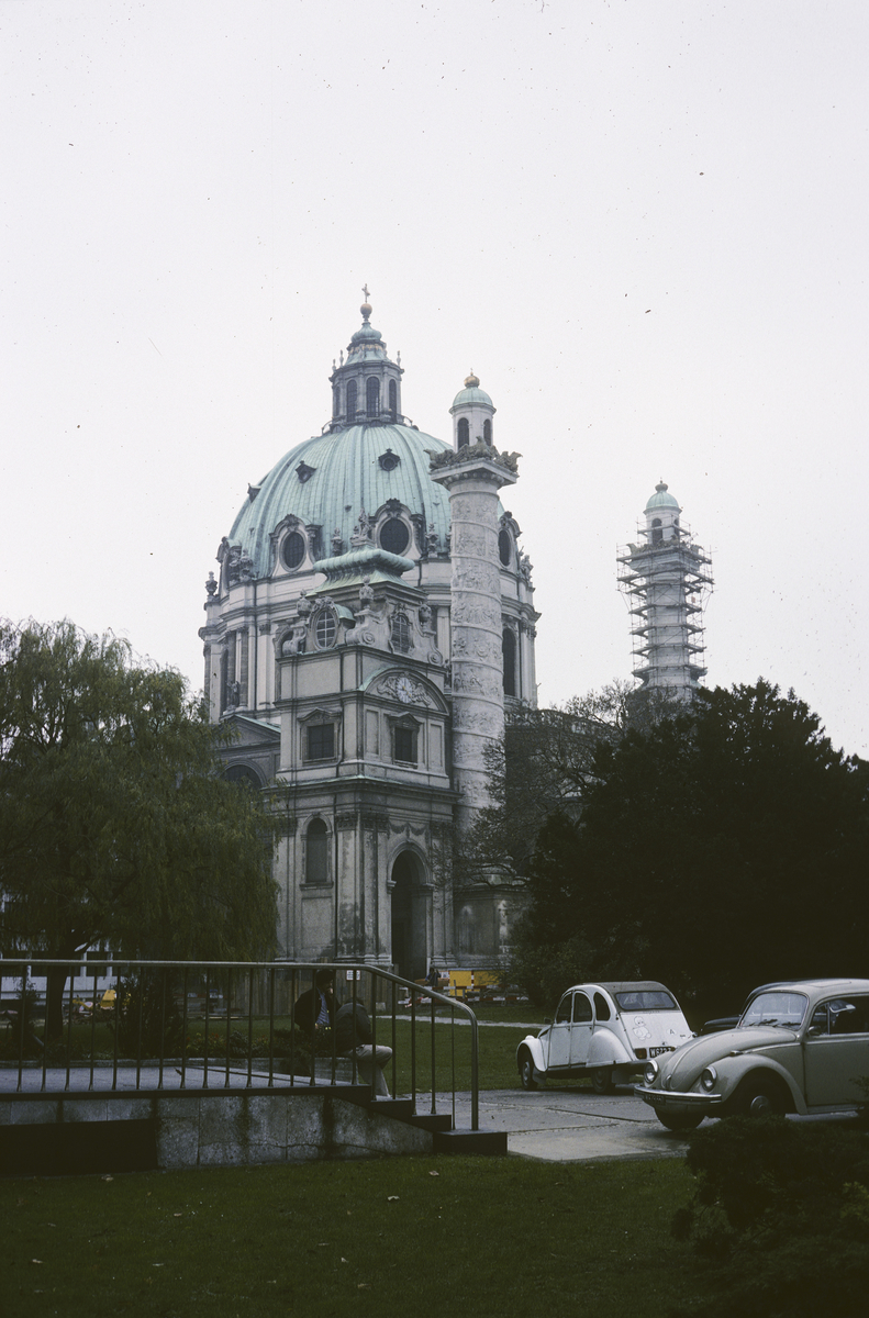 Karlskirche.