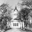 Härnösands domkyrka, 1960-tal. Arkitekt Johan Adolf Hawerman. Nyklassistisk stil. Vitputsad stenkyrka med ett mittorn, två mindre torn och västfasad med pelarrad. En del inventarier från den äldre kyrkan bland annat altartavlan från 1700-talet.Treskeppigt kyrkorum .Orgel från 1731 av Johan Caliman med barockfasad av Magnus Granlund från Hudiksvall