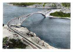 Tjörnbroarna över Askeröfjorden och Källösund