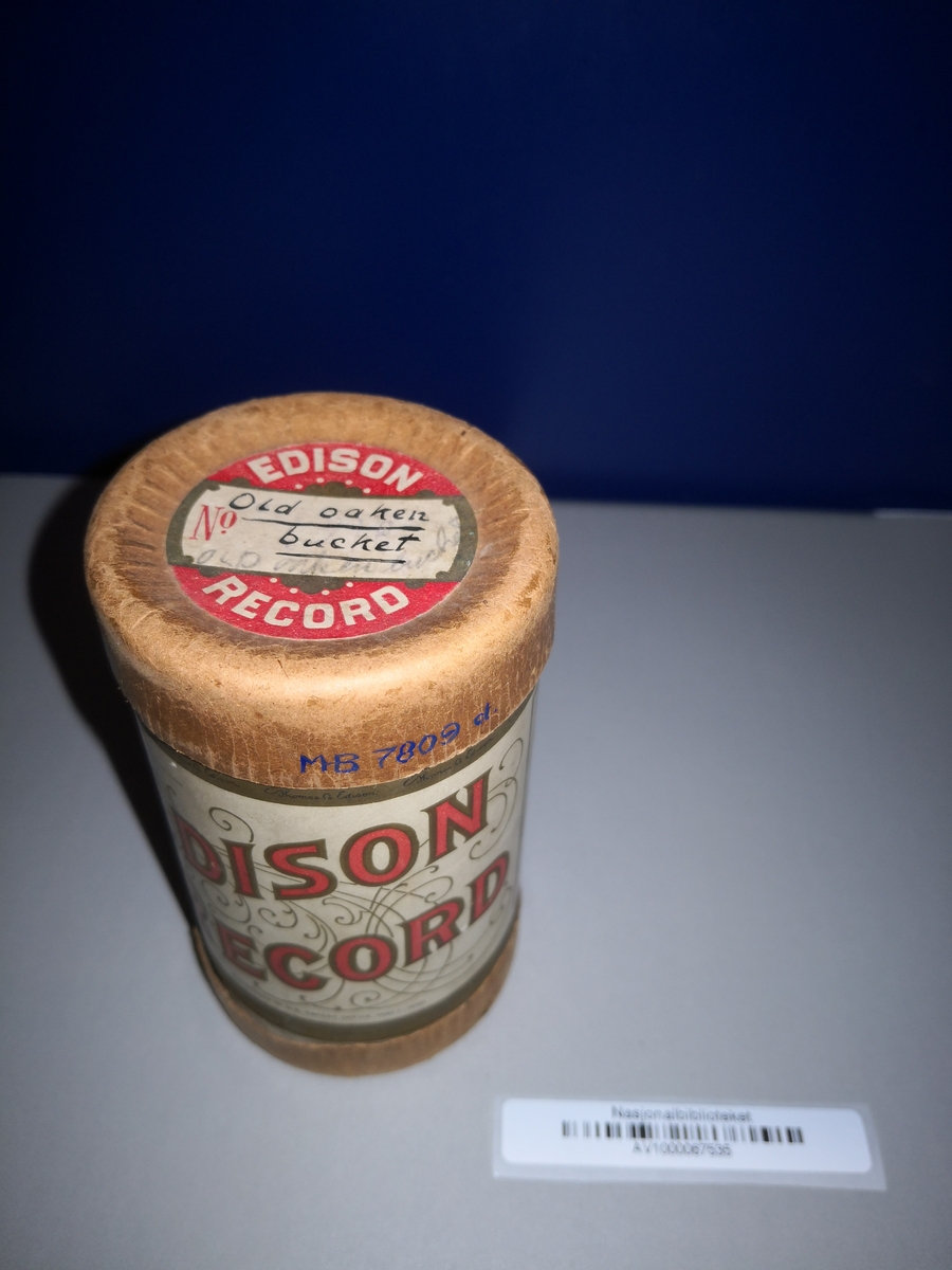 "Edison Male Quartet" synger "Old Oaken Bucket". Opptak på voksrull / fonografsylinder.