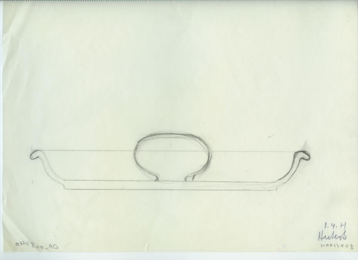 Skisser och referensmaterial till olika porslin- och glasföremål som grytor, kannor, koppar med fat, servisglas m.m. Bland annat formgivning för Rosenthal. Några skisskopior av Tapio Wirkkalas formgivning för Venini - inspirationsmaterial?