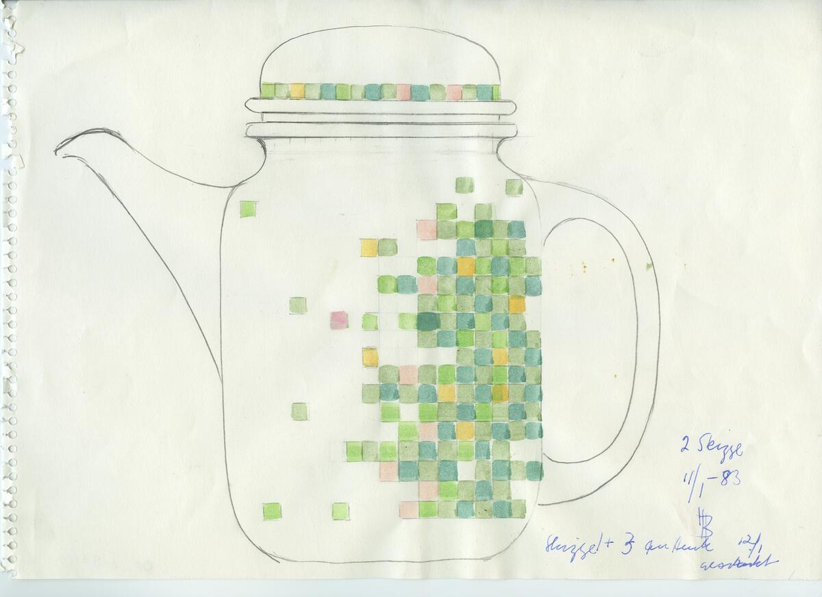 Skisser och referensmaterial till olika porslin- och glasföremål som grytor, kannor, koppar med fat, servisglas m.m. Bland annat formgivning för Rosenthal. Några skisskopior av Tapio Wirkkalas formgivning för Venini - inspirationsmaterial?