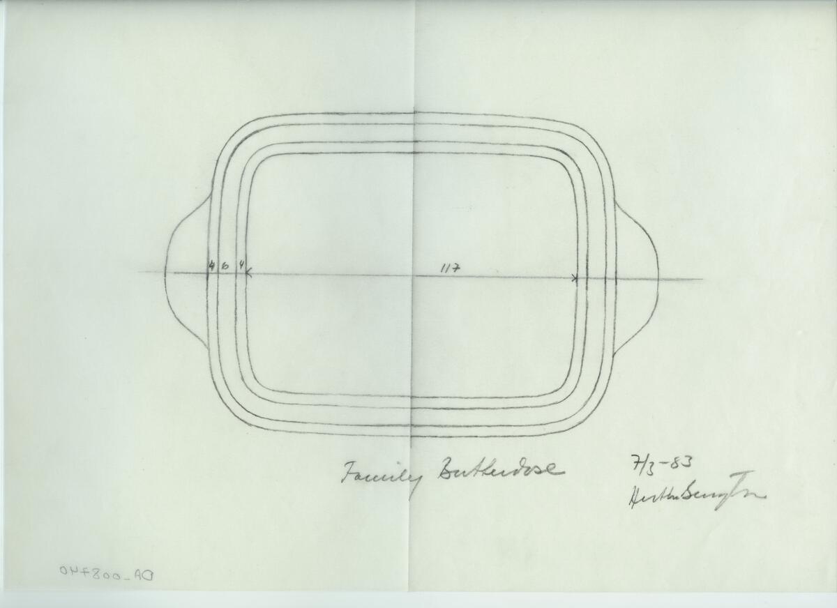 Skisser och referensmaterial till olika porslin- och glasföremål som grytor, kannor, koppar med fat, servisglas m.m. Bland annat formgivning för Rosenthal. Några skisskopior av Tapio Wirkkalas formgivning för Venini - inspirationsmaterial?
