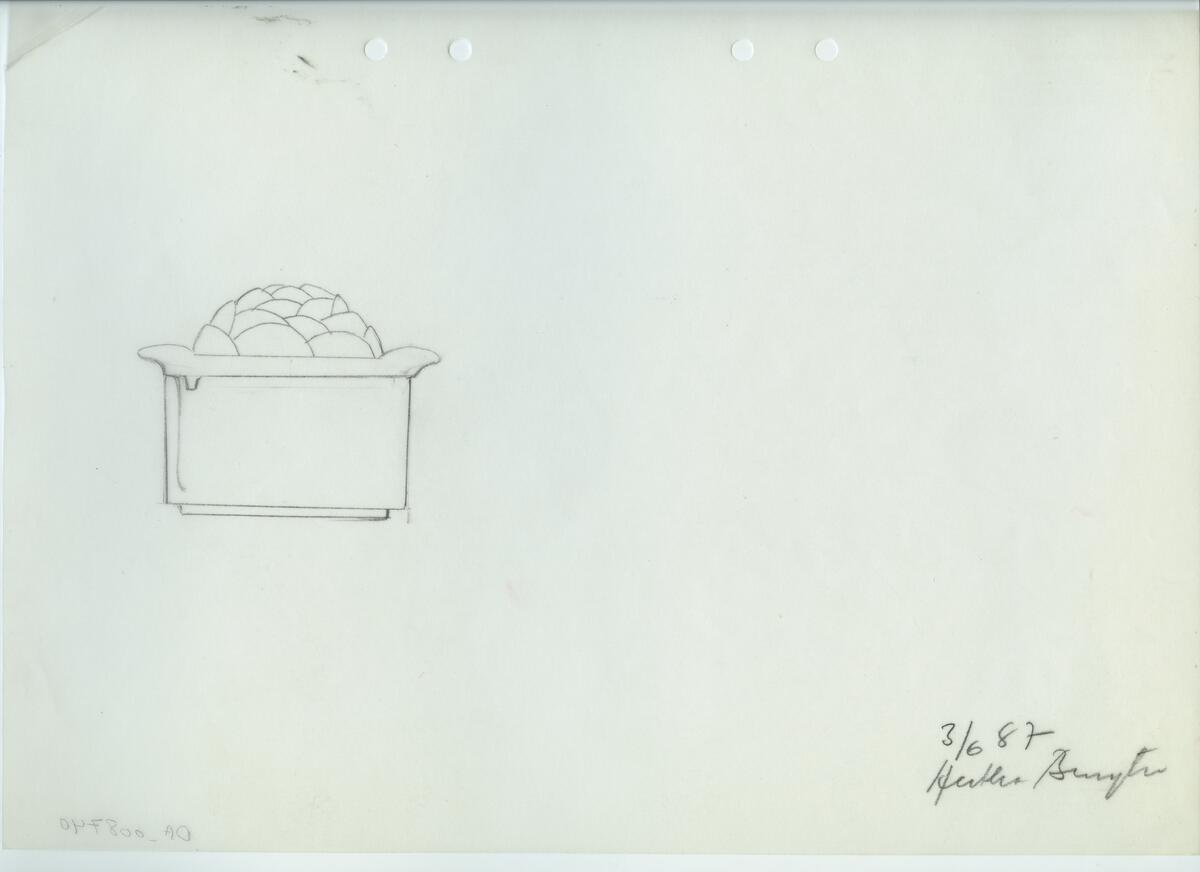 Skisser och referensmaterial till olika porslin- och glasföremål som grytor, kannor, koppar med fat, servisglas m.m. Bland annat formgivning för Rosenthal. Några skisskopior av Tapio Wirkkalas formgivning för Venini - inspirationsmaterial?