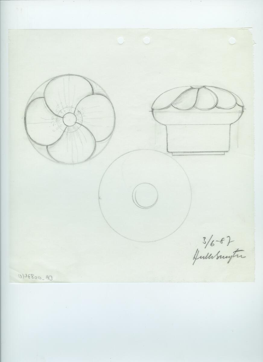 Skisser och referensmaterial till olika porslin- och glasföremål som grytor, kannor, koppar med fat, servisglas m.m. Bland annat formgivning för Rosenthal. Några skisskopior av Tapio Wirkkalas formgivning för Venini - inspirationsmaterial?