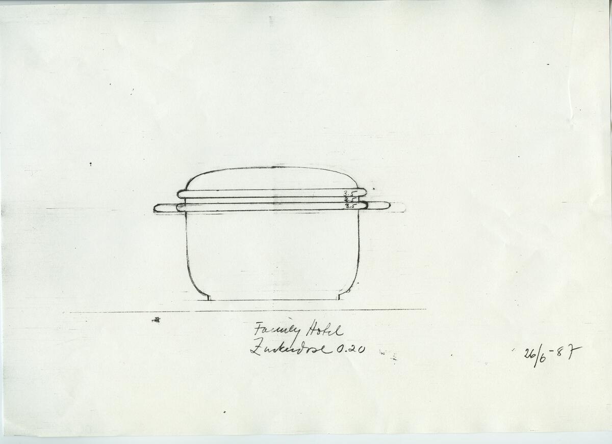 Skisser och referensmaterial till olika porslin- och glasföremål som grytor, kannor, koppar med fat, servisglas m.m. Bland annat formgivning för Rosenthal. Några skisskopior av Tapio Wirkkalas formgivning för Venini - inspirationsmaterial?