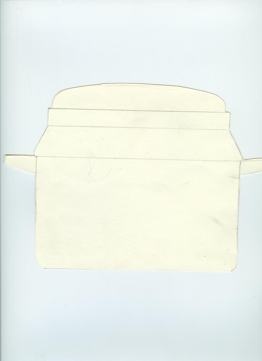 Skisser och referensmaterial till olika porslin- och glasföremål som grytor, kannor, koppar med fat, servisglas m.m. Bland annat formgivning för Rosenthal. Några skisskopior av Tapio Wirkkalas formgivning för Venini - inspirationsmaterial?