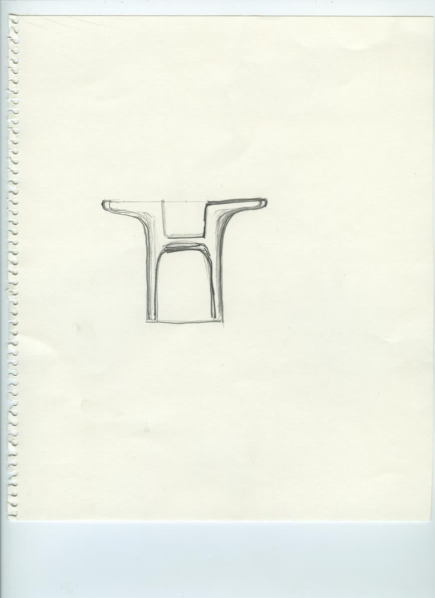 Skisser och referensmaterial till olika porslin- och glasföremål som grytor, kannor, koppar med fat, servisglas m.m. Bland annat formgivning för Rosenthal. Några skisskopior av Tapio Wirkkalas formgivning för Venini - inspirationsmaterial?