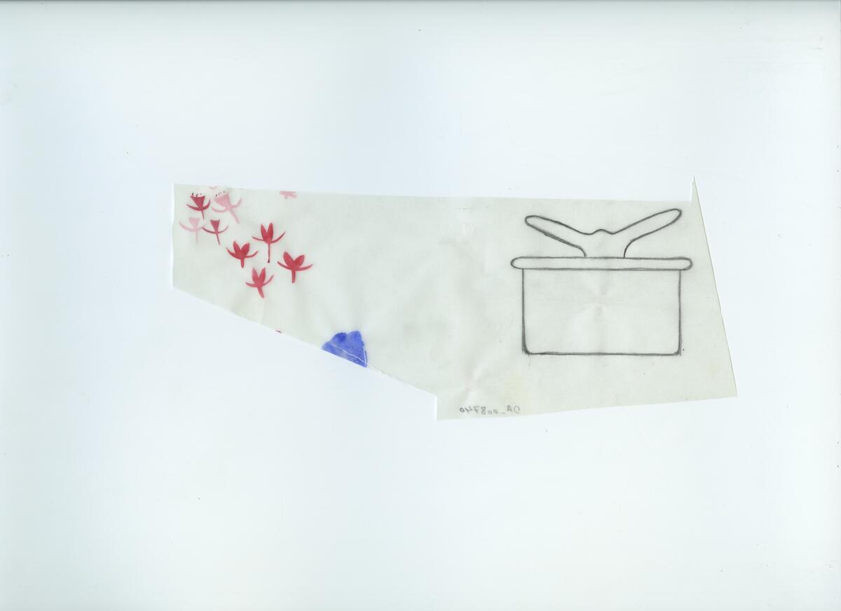 Skisser och referensmaterial till olika porslin- och glasföremål som grytor, kannor, koppar med fat, servisglas m.m. Bland annat formgivning för Rosenthal. Några skisskopior av Tapio Wirkkalas formgivning för Venini - inspirationsmaterial?