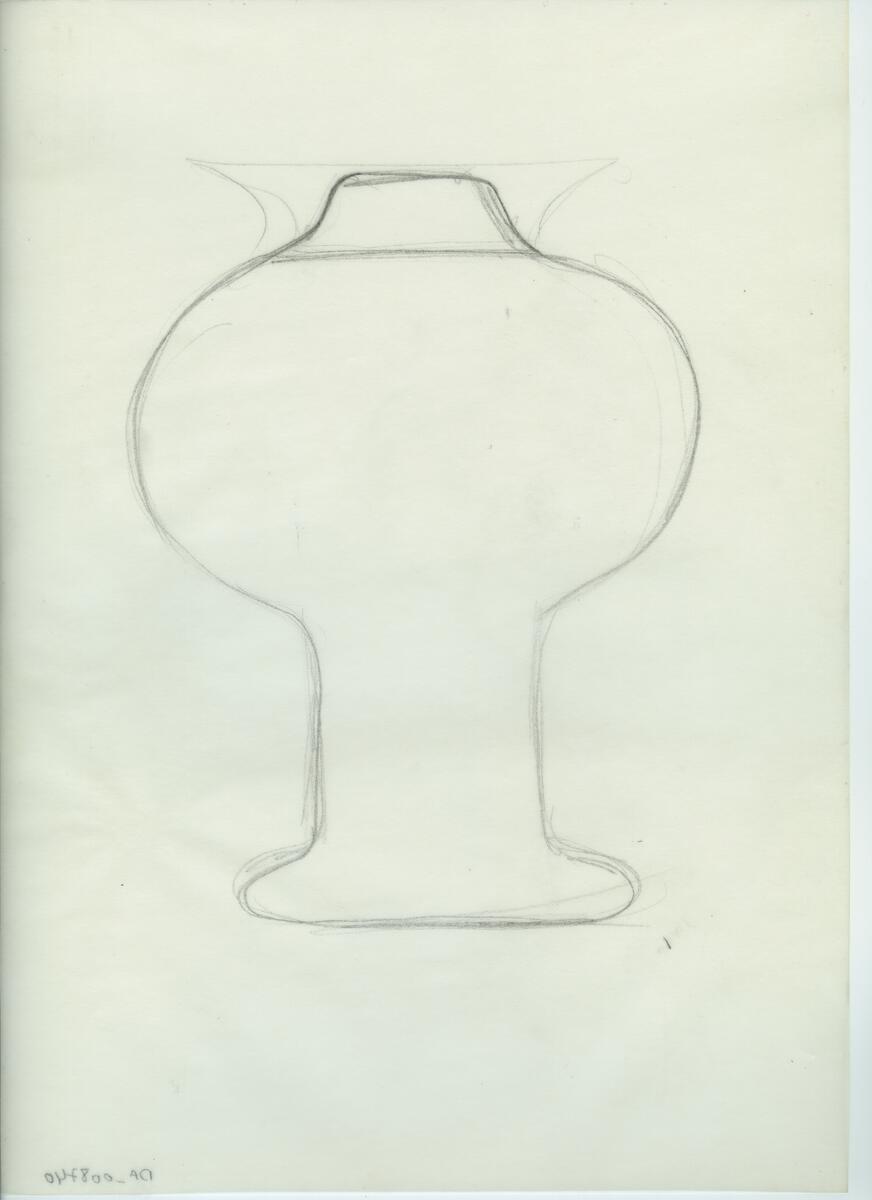 Skisser och referensmaterial till olika porslin- och glasföremål som grytor, kannor, koppar med fat, servisglas m.m. Bland annat formgivning för Rosenthal. Några skisskopior av Tapio Wirkkalas formgivning för Venini - inspirationsmaterial?