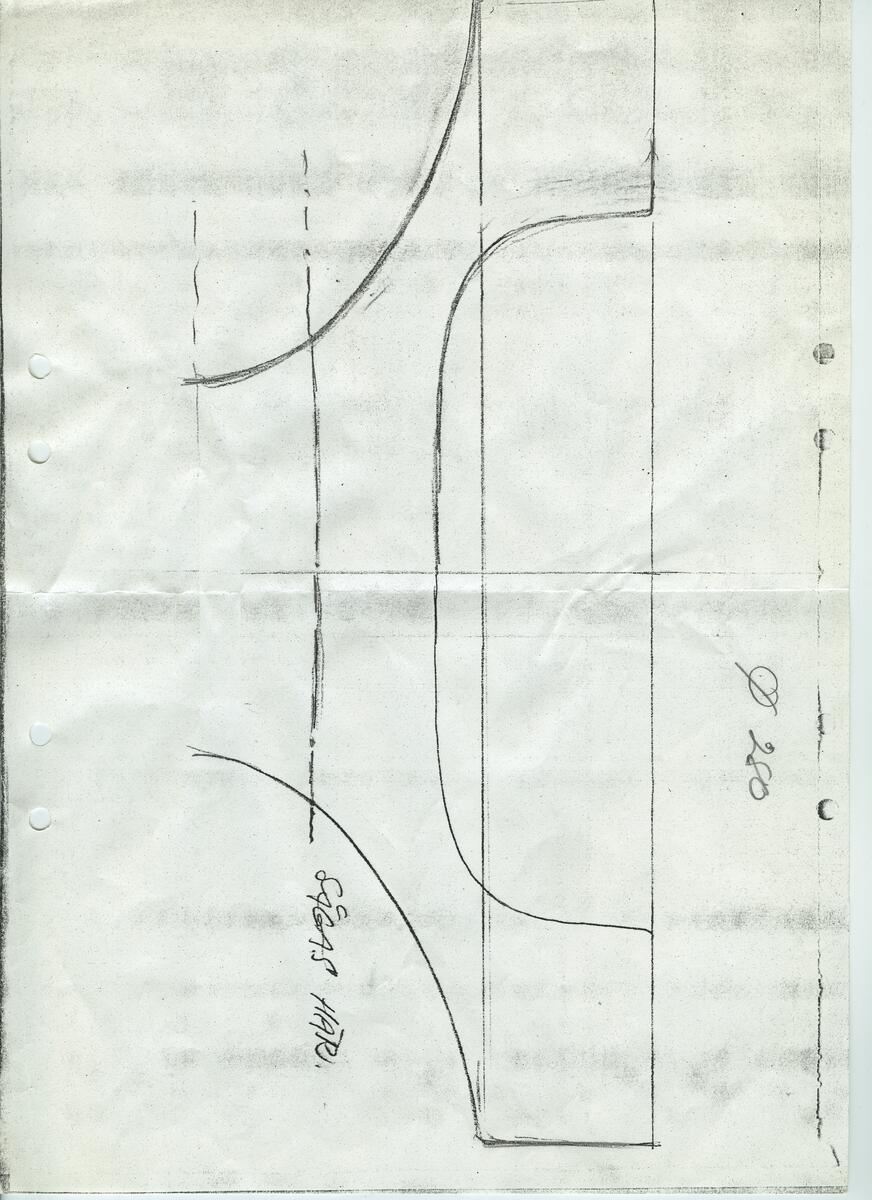 Materialet innehåller skisser till vaser, skålar, ljusstakar m.m.