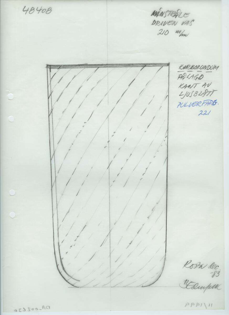 Materialet innehåller skisser till vaser, skålar, ljusstakar m.m.