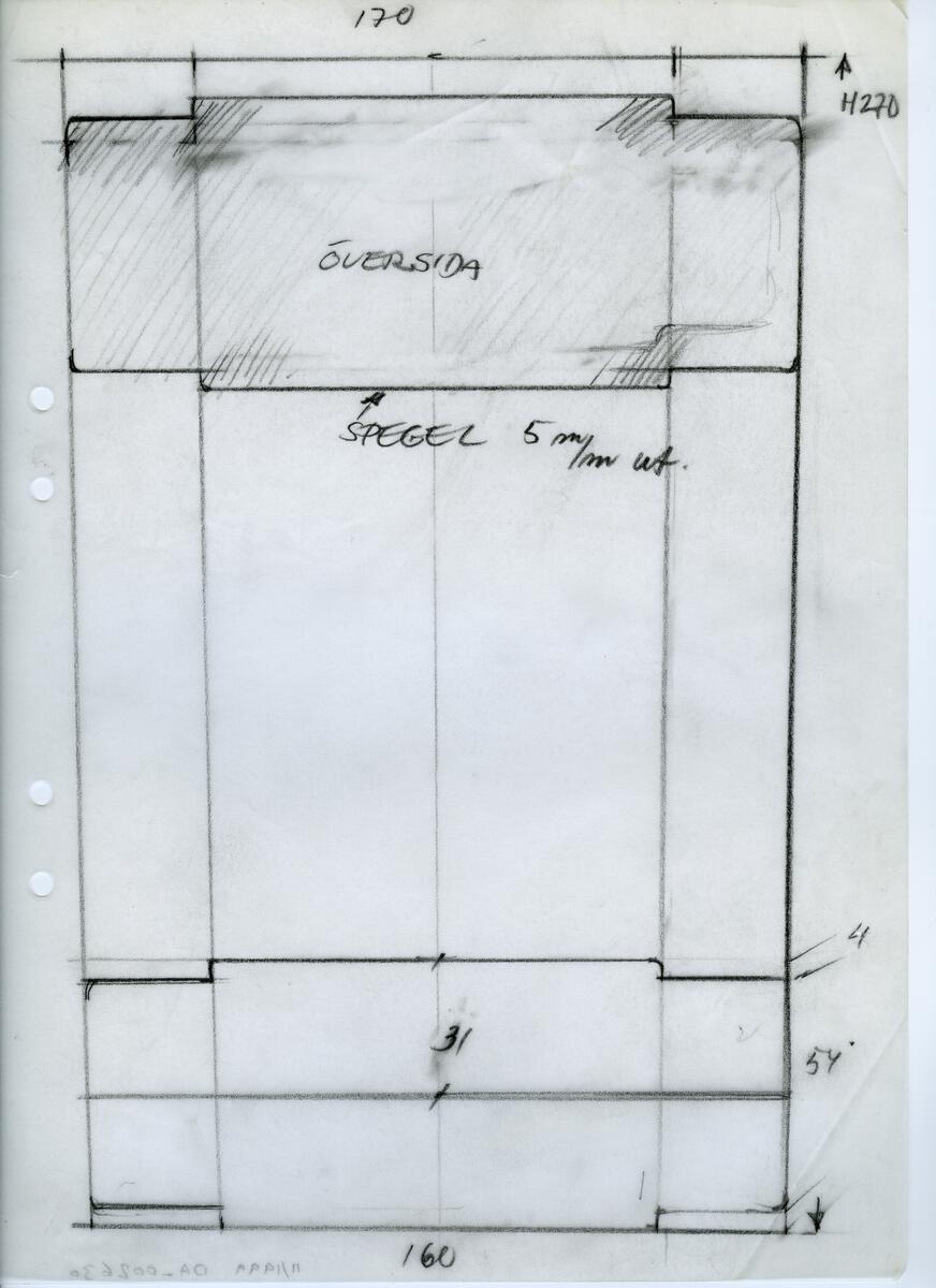 Materialet innehåller skisser till vaser, skålar, ljusstakar m.m.