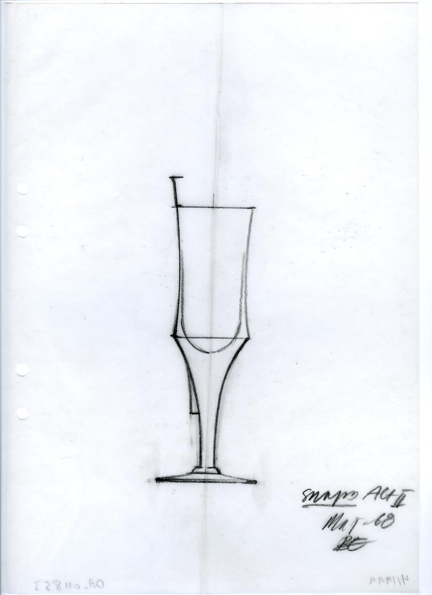 Materialet innehåller skisser till glasserviser, cigarett-tändare, skålar m.m.