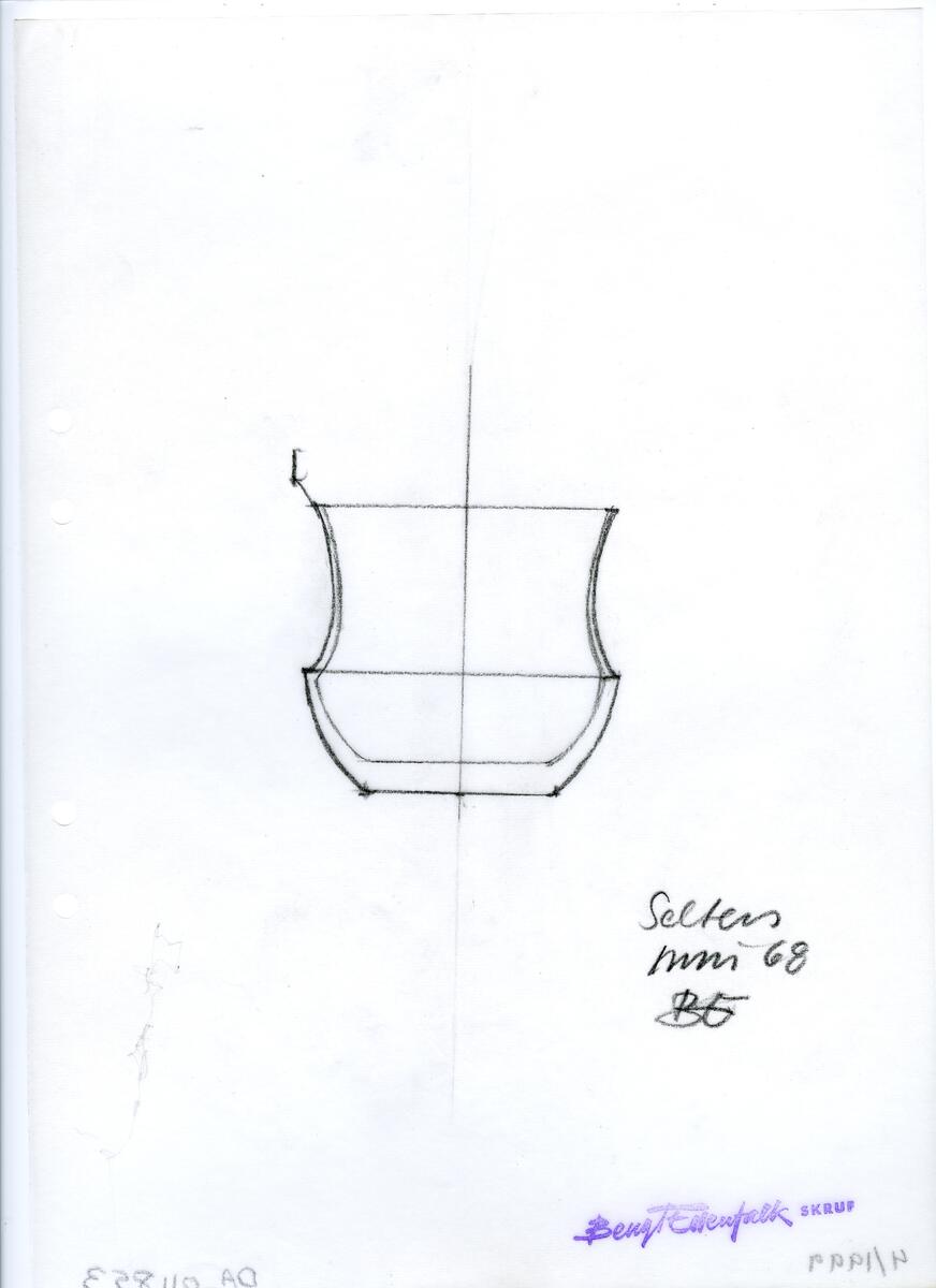 Materialet innehåller skisser till glasserviser, cigarett-tändare, skålar m.m.