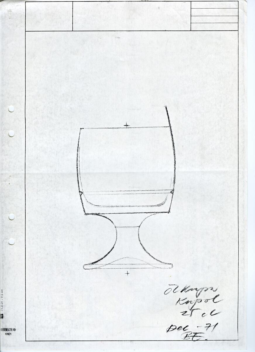 Materialet innehåller skisser till vaser, kannor, servisglas, snäckor, ishinkar, gravyrer m.m. . Det ingår även handlingar och korrespondens angående produkter och utbyte av ideér med olika uppdragsgivare och företag.