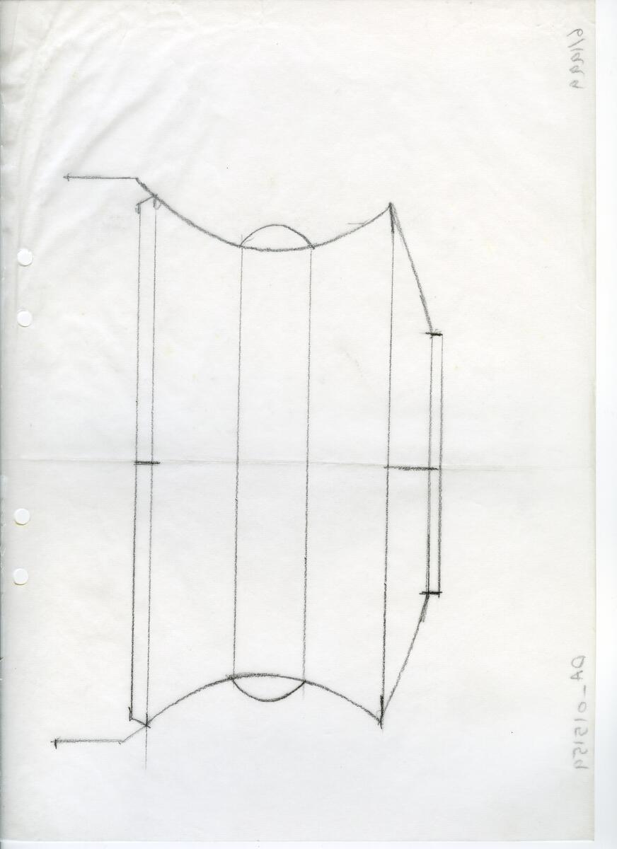 Materialet innehåller skisser till vaser, kannor, servisglas, snäckor, ishinkar, gravyrer m.m. . Det ingår även handlingar och korrespondens angående produkter och utbyte av ideér med olika uppdragsgivare och företag.
